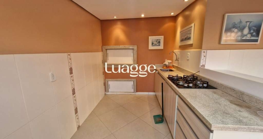 Ampla cobertura com 123m², 2 dormitórios, 1 vaga coberta por convenção.