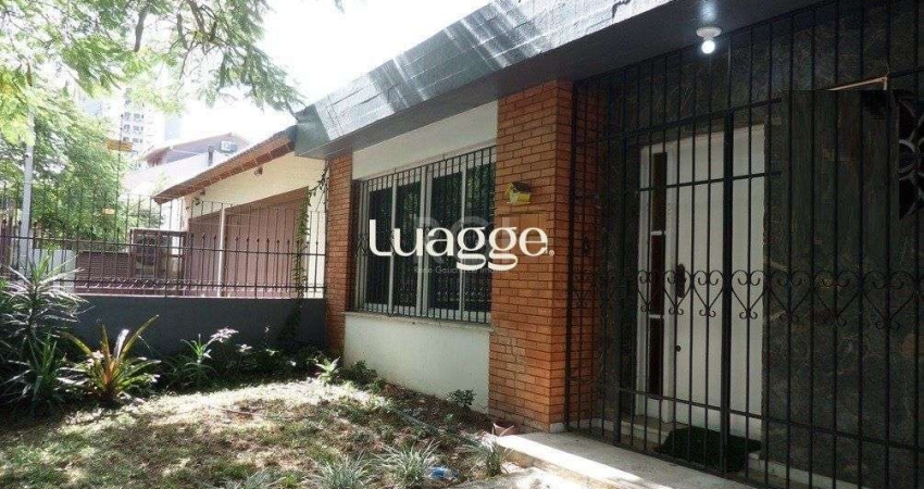 Casa no bairro Jardim Botânico de 3 dormitórios e 2 vagas