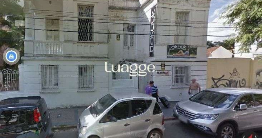 Casa para Venda - 928m², 5 dormitórios, 4 vagas - Bom Fim