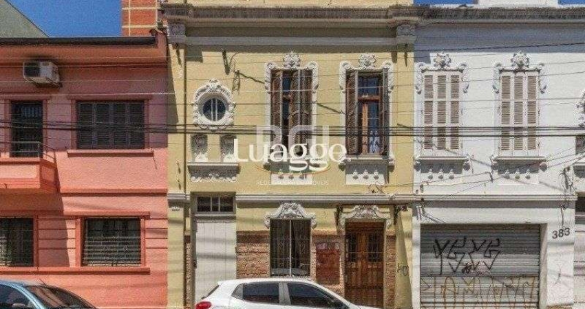 Casa para Venda - 490m², 3 dormitórios, sendo 1 suites, Floresta