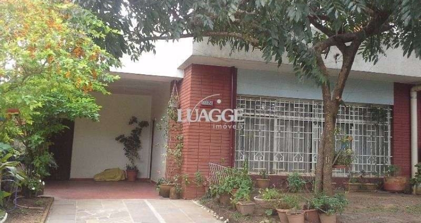 Casa para Venda - 330m², 4 dormitórios, Menino Deus