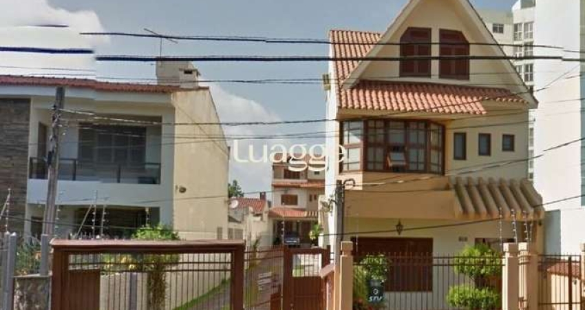 Casa para Venda - 290.67m², 4 dormitórios, sendo 1 suites, 4 vagas - Camaquã