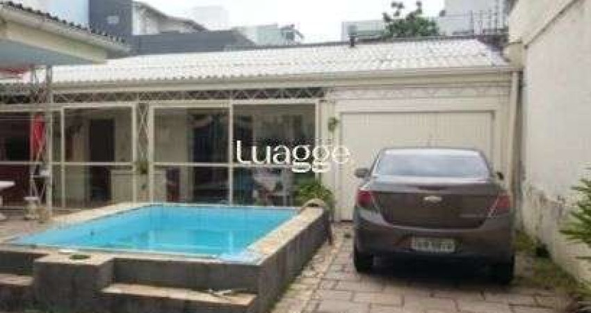 Casa para Venda - 330m², 5 dormitórios, sendo 1 suites, 7 vagas - Menino Deus