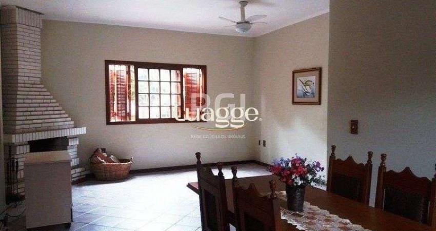 Casa para Venda - 250m², 5 dormitórios, sendo 3 suites, 2 vagas - Ipanema