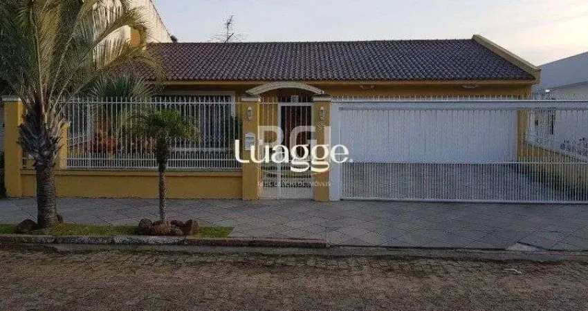 Casa para Venda - 300m², 3 dormitórios, sendo 1 suites, 4 vagas - Ipanema