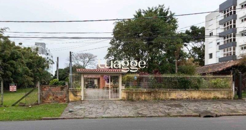 Casa para Venda - 231.72m², 4 dormitórios, sendo 1 suites, 3 vagas - Tristeza