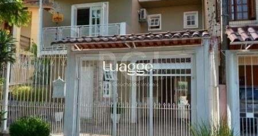 Casa para Venda - 231.52m², 3 dormitórios, sendo 1 suites, 2 vagas - Imperial Parque