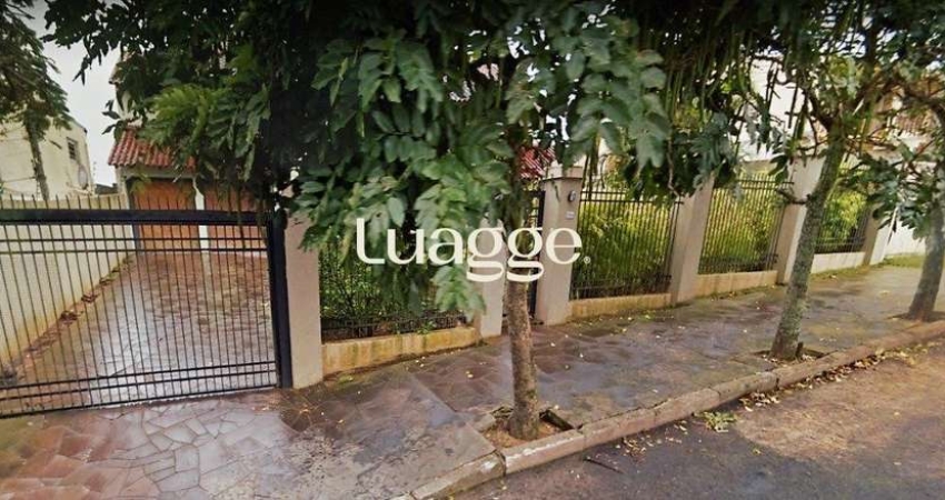 Casa para Venda - 432m², 3 dormitórios, 1 vaga - Tristeza