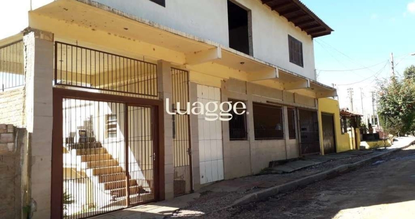 Casa para Venda - 480m², 3 dormitórios, 4 vagas - Camaquã