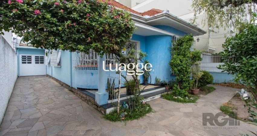 Casa para Venda - 126.89m², 3 dormitórios, 5 vagas - Azenha