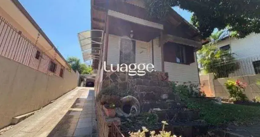 Casa com 3 quartos à venda na Rua Camaquã, 454, Camaquã, Porto Alegre