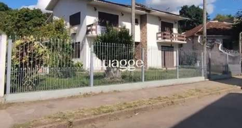 Casa Ampla no Jardim Carvalho com 4 dormitórios