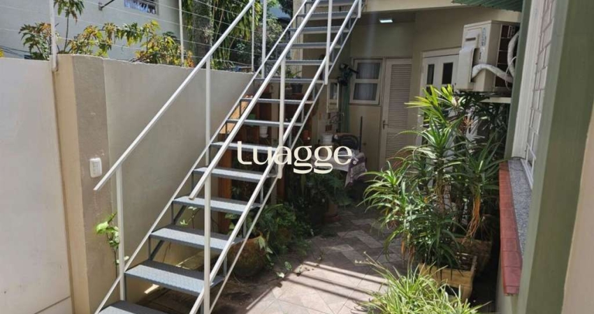 Apartamento com 2 dormitórios e 69m² de área privativa no Bairro Auxiliadora