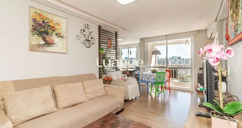 Apartamento à venda no bairro Passo D'areia em Porto Alegre/RS