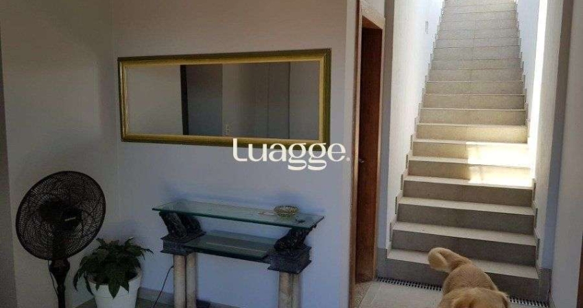 Casa para Venda - 200m², 4 dormitórios, sendo 1 suites, 4 vagas - Santa Tereza
