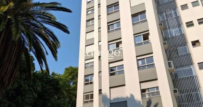 Apartamento de 2 dormitórios 76,90 m² de área privativa, com living para 2 ambientes com piso em tabuão