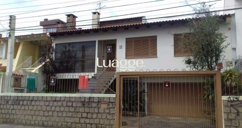 Casa para Venda - 293m², 3 dormitórios, sendo 1 suites, 4 vagas - Partenon