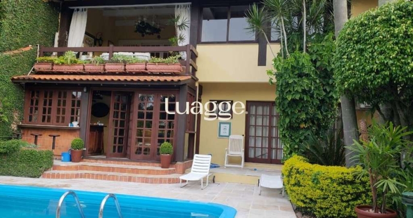 Casa Condominio para Venda - 451m², 5 dormitórios, sendo 3 suites, 4 vagas - Santa Tereza