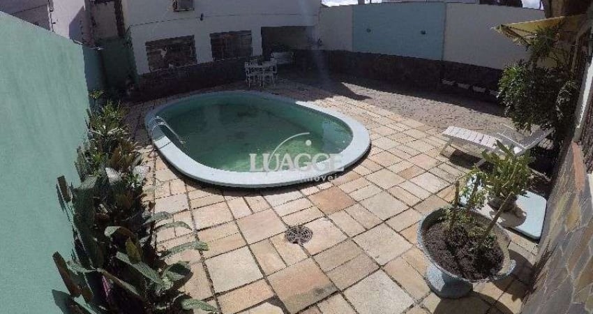 Casa para Venda - 95m², 4 dormitórios, sendo 2 suites, 4 vagas - Ipanema