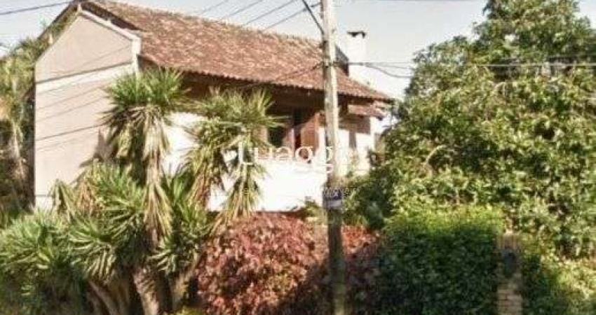 Casa para Venda - 350m², 3 dormitórios, sendo 1 suites, 6 vagas - Tristeza