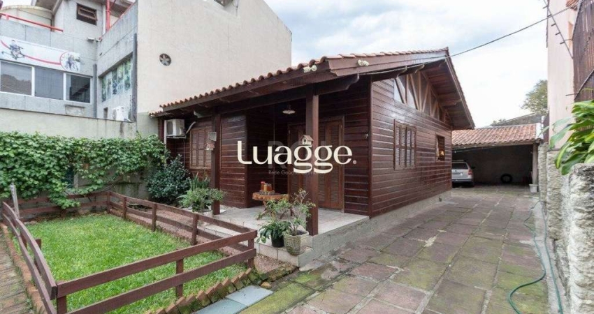 Casa para Venda - 54m², 2 dormitórios, 4 vagas - Cristal