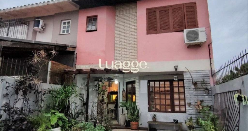 Casa para Venda - 116.48m², 3 dormitórios, sendo 1 suites, 2 vagas - Guarujá