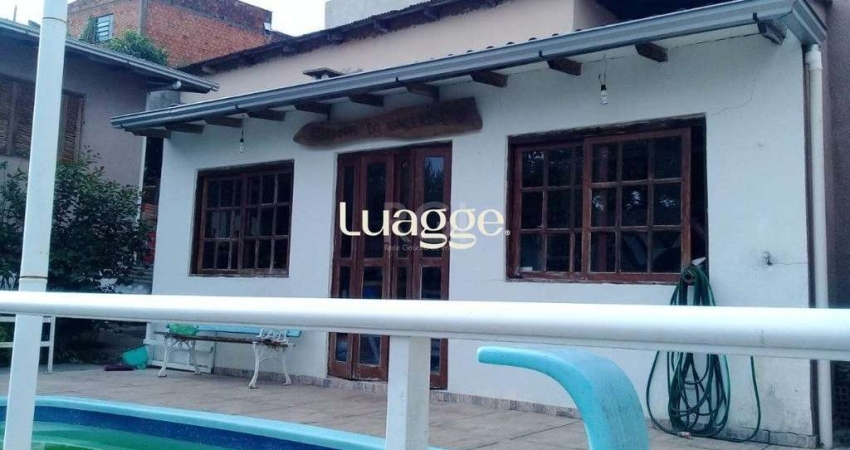 Casa para Venda - 255m², 6 dormitórios, 4 vagas - Vila Nova