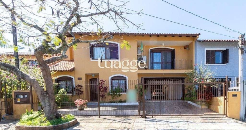 Casa para Venda - 300m², 8 dormitórios, sendo 3 suites, 4 vagas - Campo Novo