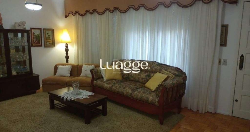 Casa para Venda - 220m², 3 dormitórios, sendo 1 suites, 1 vaga - Camaquã