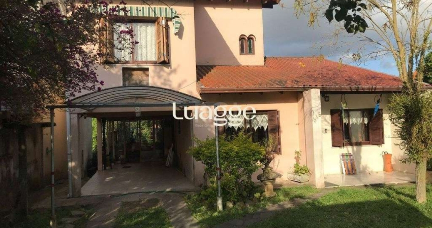 Casa para Venda - 347m², 5 dormitórios, sendo 2 suites, 2 vagas - Tristeza