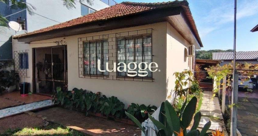 Casa com 5 quartos à venda na Rua Jaguari, 827, Cristal, Porto Alegre