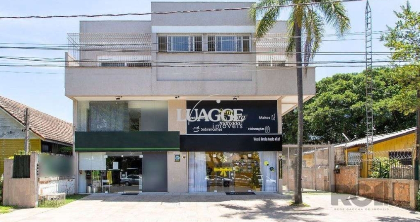 Apartamento com uma cobertura horizontal com 329,10 m² privativos com suíte