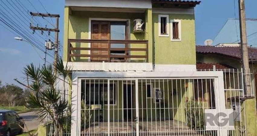 Casa para Venda - 167m², 3 dormitórios, sendo 1 suites, 7 vagas - Hípica