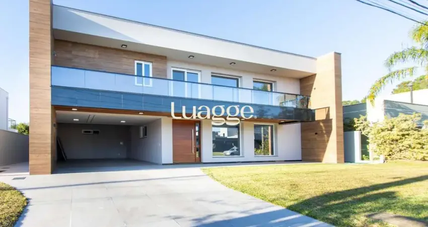 Linda Casa de 5 suítes com fundos Lago no TerraVille