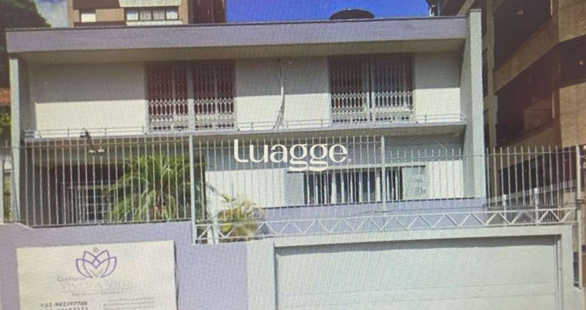 Casa comercial com inquilino