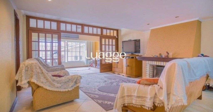Casa para Venda - 309m², 3 dormitórios, sendo 1 suites, 3 vagas - Medianeira