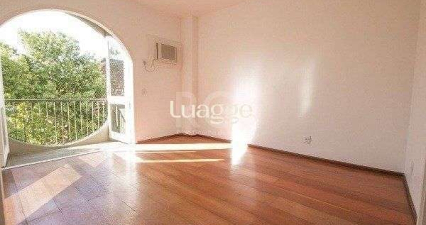 Apartamento para venda de 3 dormitórios e vaga no bairro Auxiliadora