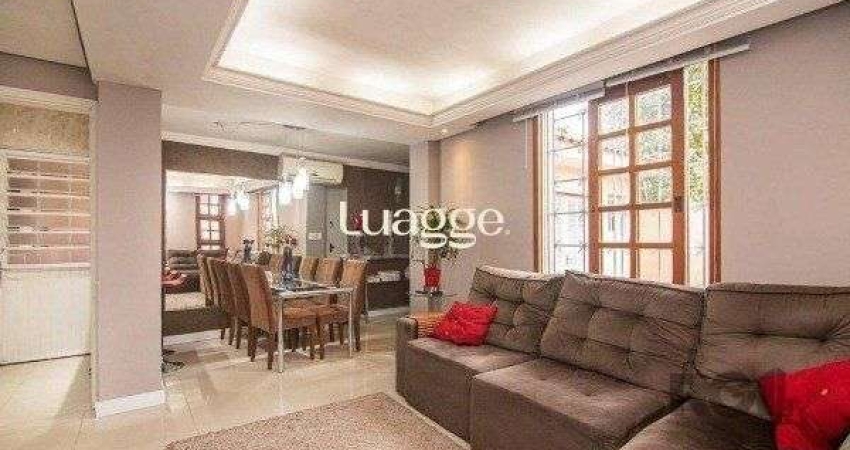 Casa no bairro Camaquã de 4 dormitórios e 2 vagas