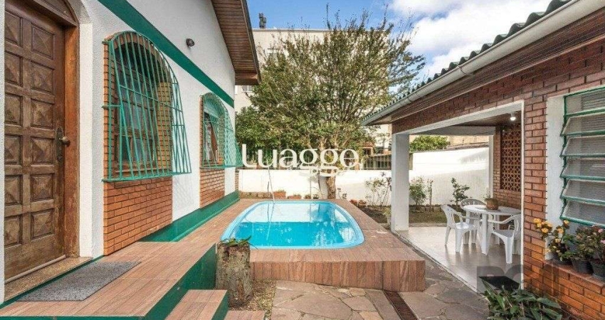 Casa no bairro Vila Ipiranga de 3 dormitórios e 3 vagas