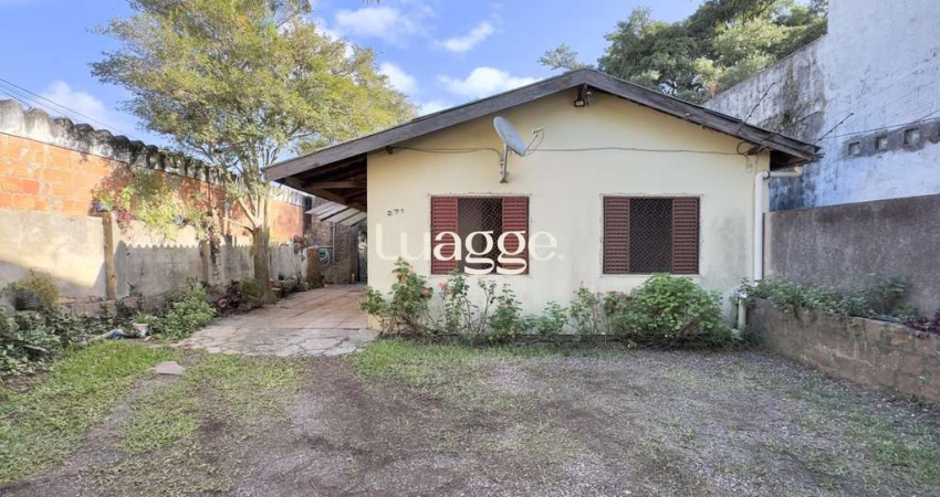 Casa com 2 quartos à venda na Rua Marechal Hermes, 271, Camaquã, Porto Alegre