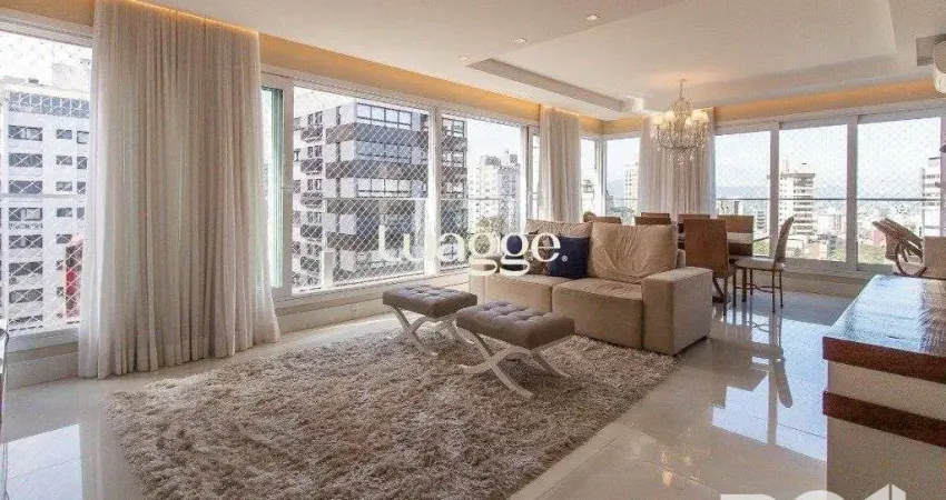 Belíssimo apartamento todo decorado por arquiteto. Apartamento com 170 m2, 3 suítes, sendo 1 suíte máster no bairro Petrópolis.