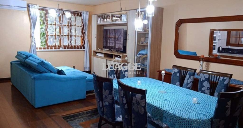 Apartamento com 128.25m², 3 dormitórios, sendo 2 suites, 1 vaga, Petrópolis,