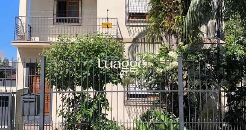 Casa para Venda - 225.91m², 4 dormitórios, sendo 2 suites, 1 vaga - Nonoai