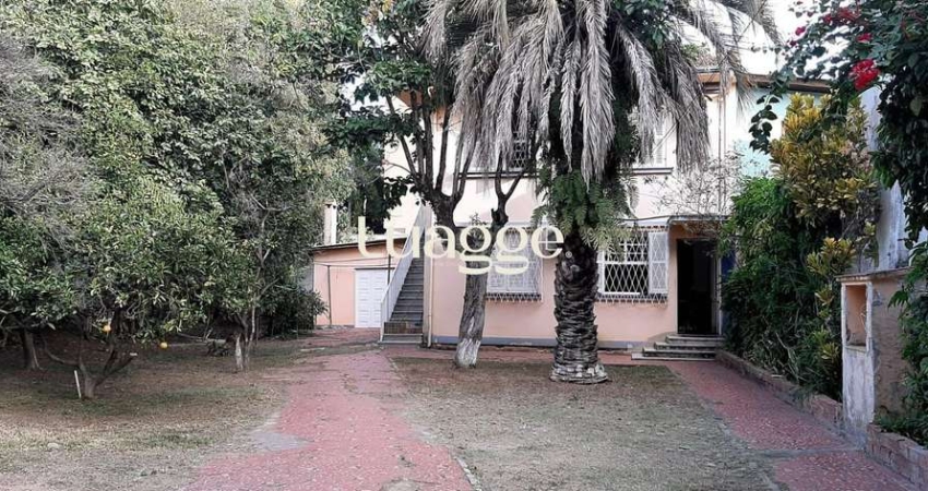 CASA EM 2 TERRENOS NO BAIRRO MEDIANEIRA