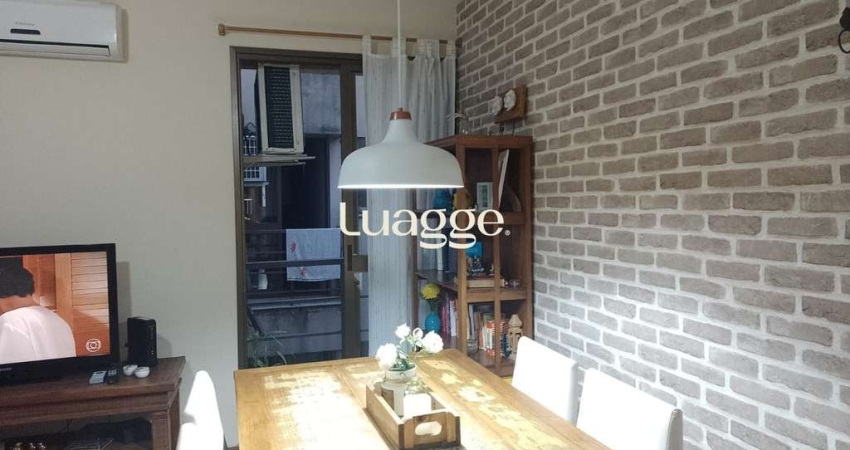 Apartamento 2 dormitórios com vaga no Rio Branco