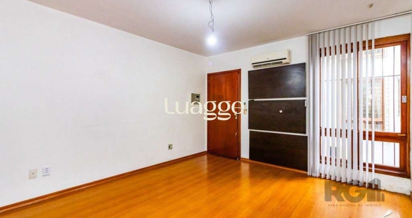Apartamento com 2 dormitórios e 1 vaga de garagem escriturada  no bairro Rio Branco