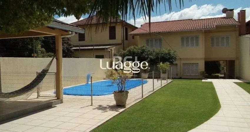 Casa para Venda - 300m², 4 dormitórios, sendo 2 suites, 4 vagas - Medianeira