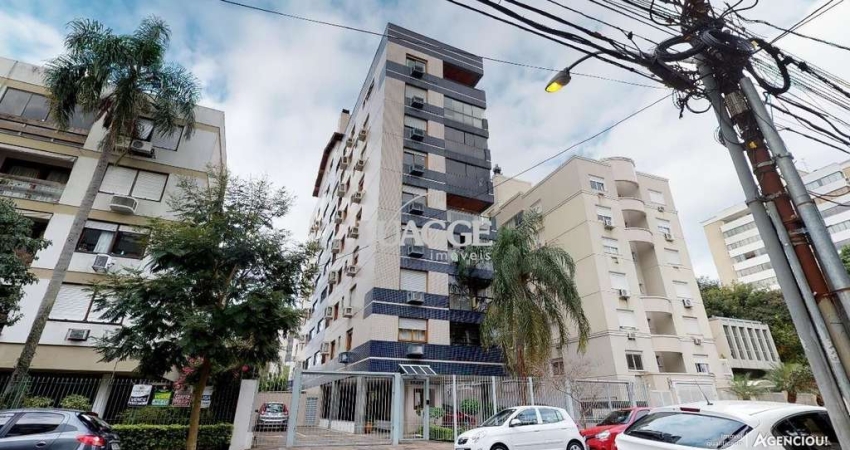 Apartamento de 3 quartos, suíte e 2 vagas de garagem no bairro Santana em POA