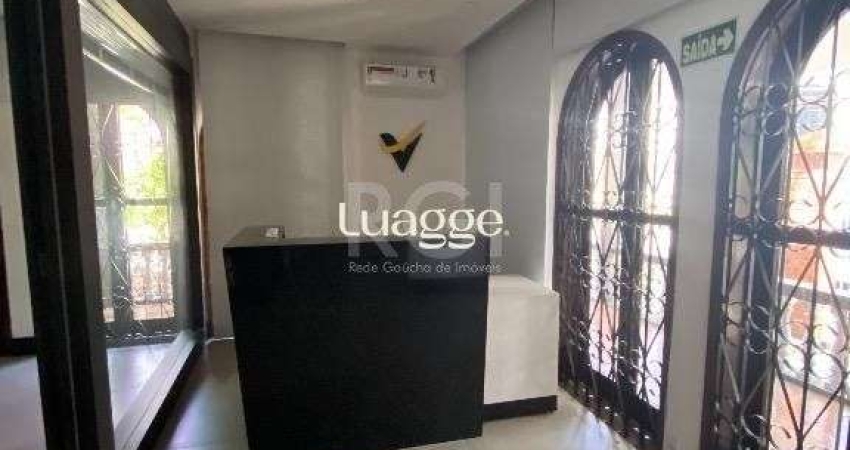 Excelente Casa Comercial Reformada Para comprar  - Partenon - Porto Alegre/RS