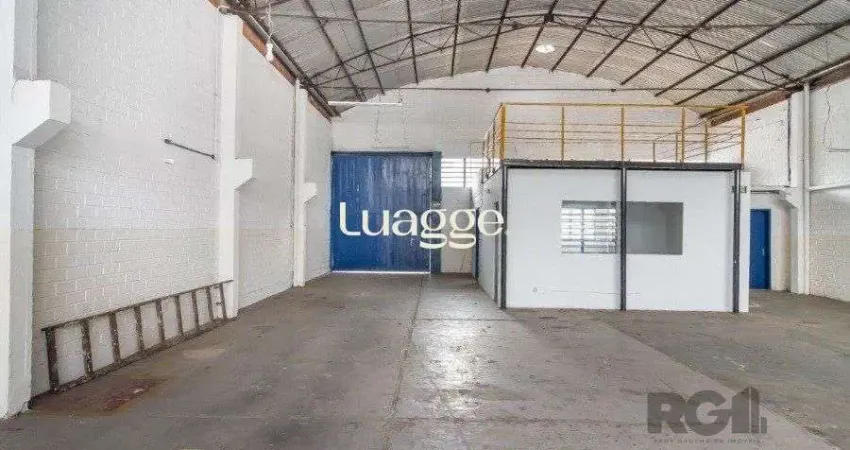 DEPÓSITO EM PETROPOLIS COM 330 M²